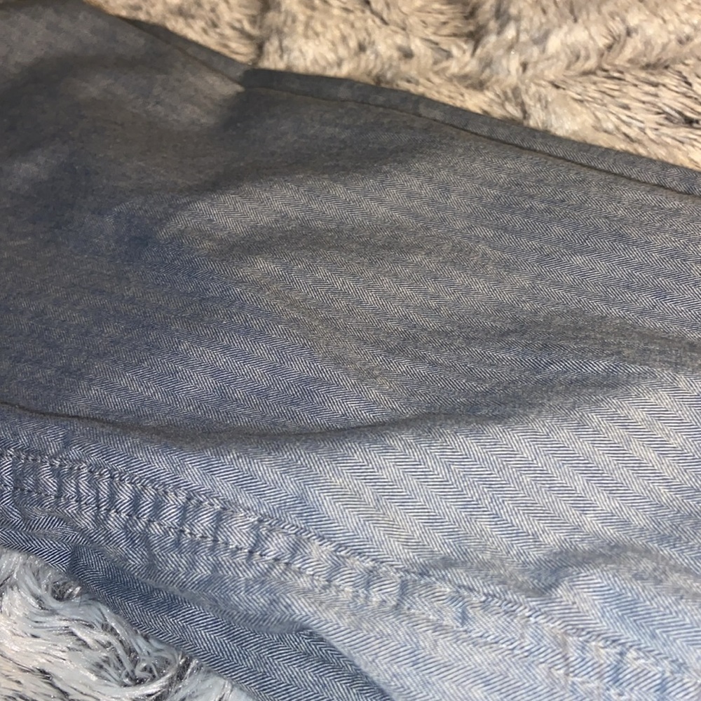 NWOT Men’s Levi’s XL collared modern button up long sleeve shirt denim blue - Picture 14 of 14